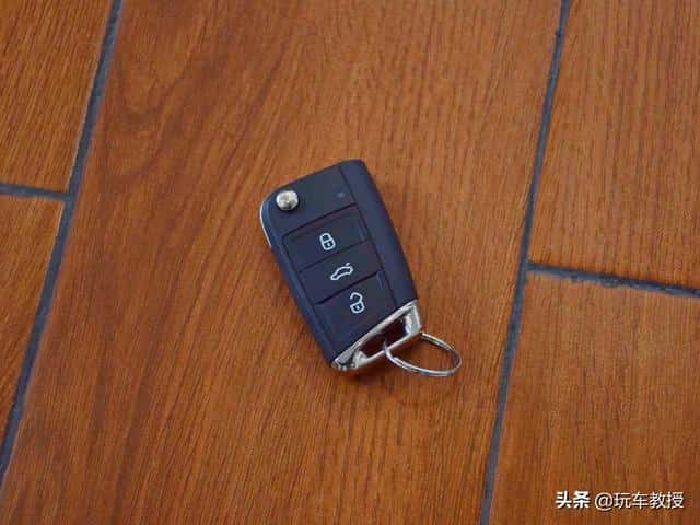 卖车汽贸与4s店有什么不同（汽贸买车和4s店买车有什么区别）
