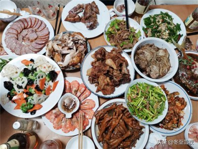 ​排名最高的十二道年夜饭菜单，这才是东北的年夜饭，丰盛年味十足