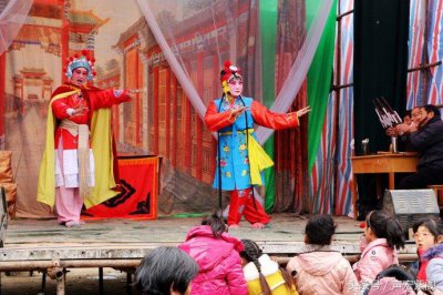 ​非遗在身边乱弹是流行于河北石家庄当地的稀有剧种，一吼二百年