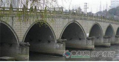 ​成都九眼桥桥震门 最新大尺度不雅视频曝光