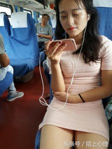 ​坐一趟超过36小时火车硬座的体验，开始是风光无限，后面是煎熬