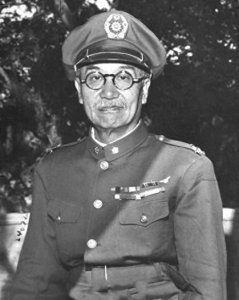 ​阎锡山人物简介分析（有关阎锡山的历史评价）