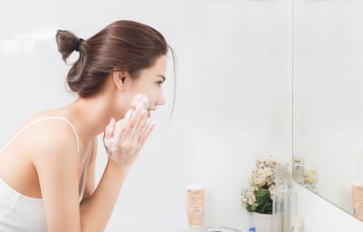 ​怎么快速美白（做好这4件事  皮肤悄悄白三度）