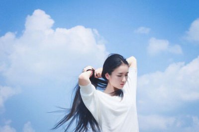 ​窗外下雨睡不着的说说听窗外雨声的朋友圈说说