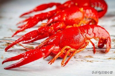​小龙虾得这么做才够好吃，虾肉Q弹不散，香味浓郁馋人，赶紧学学