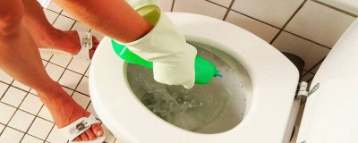 ​如何有效疏通马桶 大便堵住马桶怎么疏通