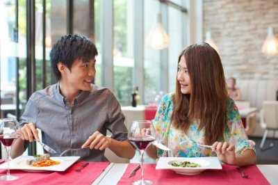 ​相亲是奔着结婚目的去的吗 22岁女子回村1天被安排20场相亲