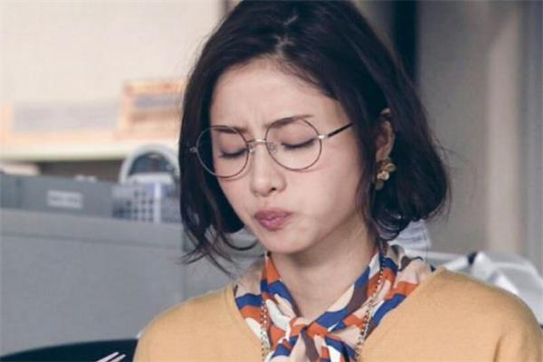 年龄大了必须要结婚吗 女人到了一定年龄必须结婚吗
