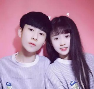 ​杨清柠王乐乐这一对网红情侣为何彻底分道扬镳？原因真的很简单
