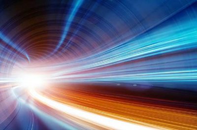 ​科学家发现超越光速7倍的神秘粒子流，宇宙存在超光速现象吗？
