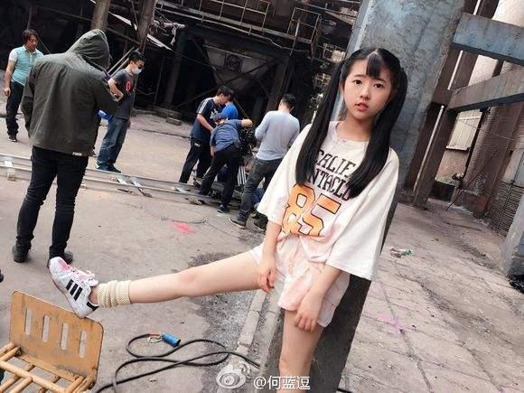 除了陈昱霖、张芷溪, 吴秀波还包养了19岁的何蓝逗?