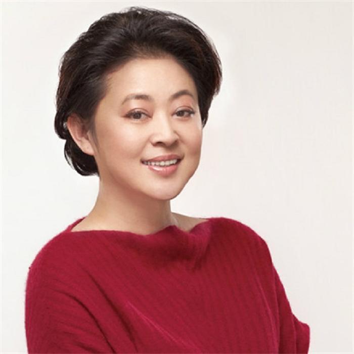 倪萍有女儿，为何隐瞒多年从不提起，原来是另有苦衷！