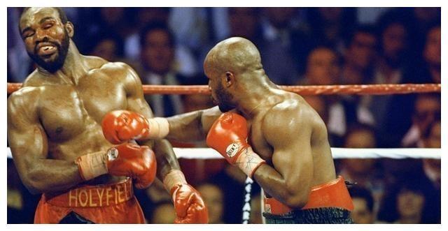 拳王霍利菲尔德不为人知的往事,11岁时因连续失利险些放弃拳击!