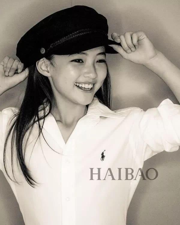 才10岁就气质赶超爱豆？这枚混血妹纸简直就是小仙女