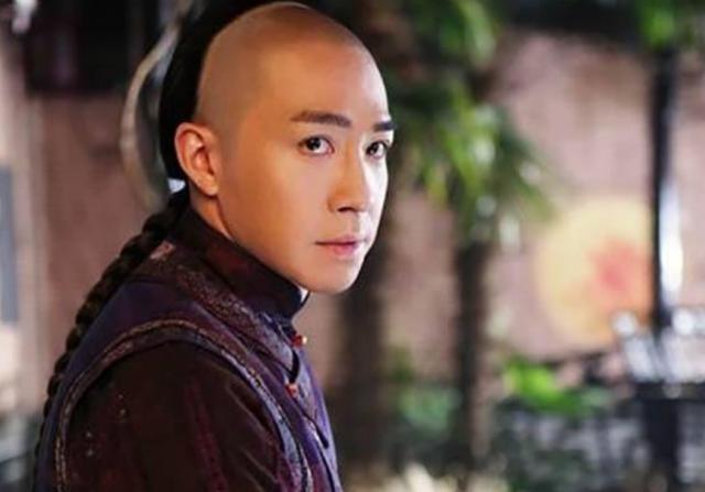 俞灏明近照曝光，“端木磊”再现疑似整容，网友：杨幂看了该后悔