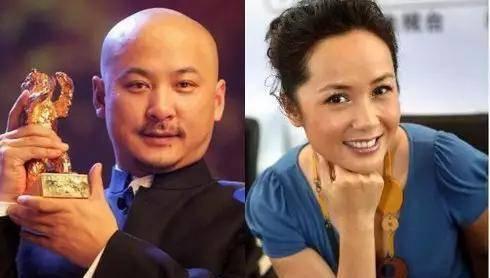 蒋雯丽17岁儿子近照曝光，长相惹争议，网友：爸爸的基因真强大