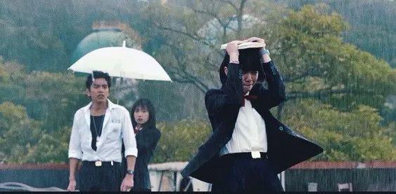 那些年我们一起在影视剧里淋过的雨