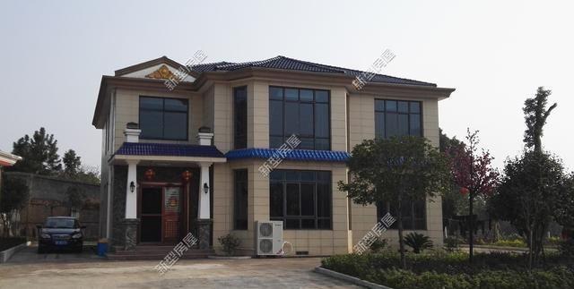 河北农村红砖6毛惹争议，网友：南京涨到2元！自建房已成无底洞