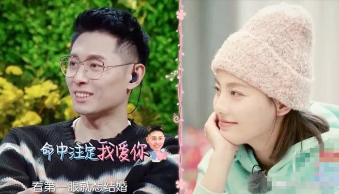 脱离滤镜的张嘉倪一秒幻灭，皮肤黑到发光，网友：差距一目了然