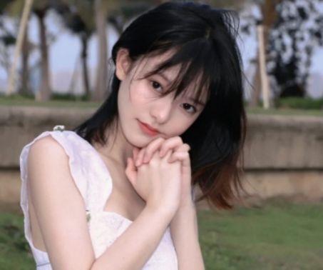 2025年简洁的花的优美句子汇编76条