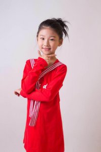 ​00后的舞台开始了，深扒那颗星星安子熙