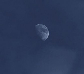​深夜让对方看了心痛的句子大全，集合深夜,心痛摘抄文案
