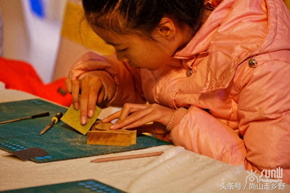 生活中实用的木制小工艺品你有没有自己动手做过？