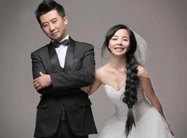 32岁王二妮近照 与丈夫婚纱照超美 与胡歌合照萌萌哒