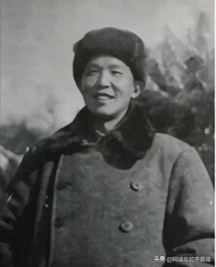 ​晋察冀人物志-傅崇碧