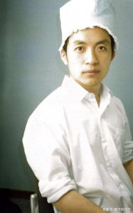 ​著名诗人顾城为什么杀妻？顾城杀妻之谜？