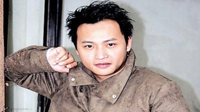 ​别再问陈志朋到底怎么了，他47年前就已经在做自己