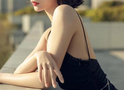 ​情侣分别是想哭的情话[表白整个班级的话]
