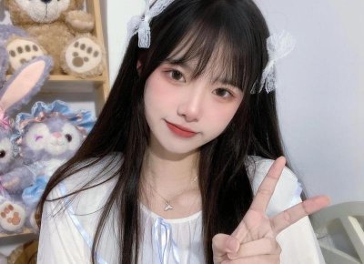 ​恩爱情侣图片独一无二（最受欢迎的撩人套路土味情话(3篇)）