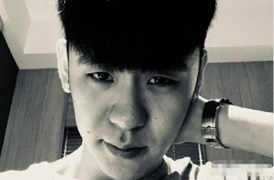 ​郭麒麟为啥叫张云雷舅 二人私下关系好吗谁能红