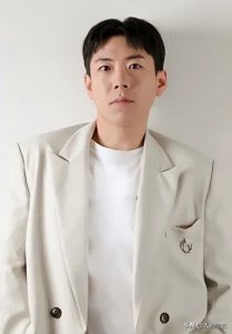 ​梁世灿亲哥真的厉害！109亿韩元购入整栋大楼