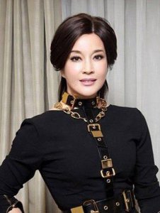 ​9款50岁女人的气质发型，知性优雅还显年轻！