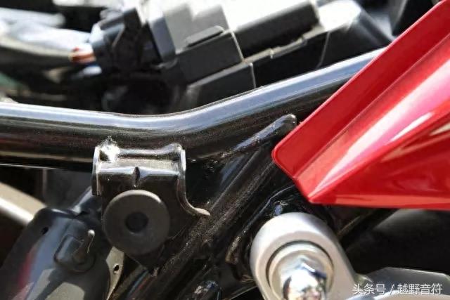 豪爵铃木 DF150 科幻运动跑车 0.98万元