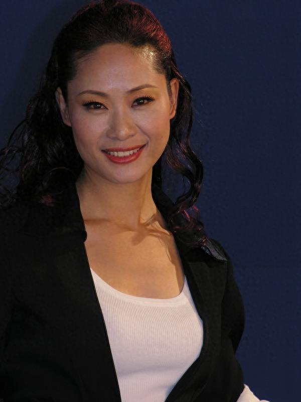 于文华：如今婚姻和谐幸福，大衣哥也曾得到她的赞赏