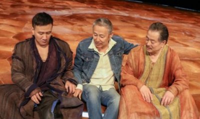 ​深情影帝果静林：青年丧母，妻子患癌在怀中去世，至今依旧单身