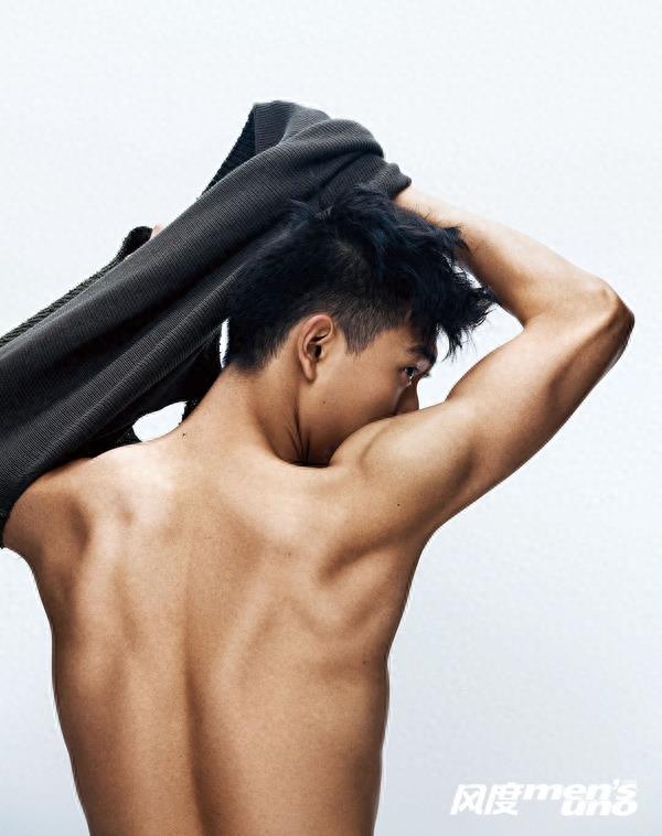 「美男辑」《法医秦明》破案铁三角中的“胡须型男”林队，李现