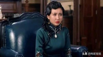 ​还记得《白夜追凶》中的美女老板娘刘音吗？如今33岁很美却单身