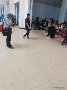 ​榆林火车站越来越漂亮，客流量也超级多