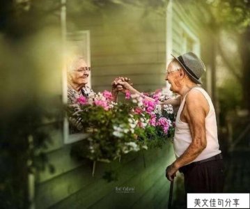 ​送老师的生日祝福语(75句给老师生日高级文案)