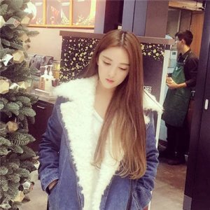 ​只有影子才会不离不弃的句子 没有人会永远陪伴你的说说