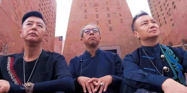 山鹰组合照片(山鹰组合图片) 山鹰组合 照片 第1张