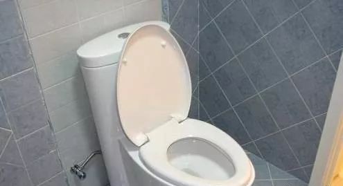 马桶老是堵怎么办?别着急教你一招