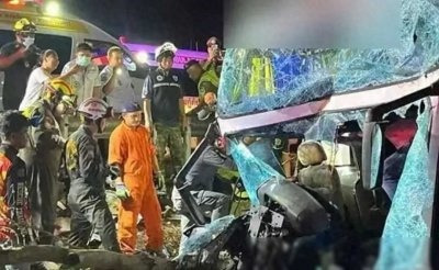 ​泰国“载中国游客”大巴突发车祸，31岁司机当场死亡