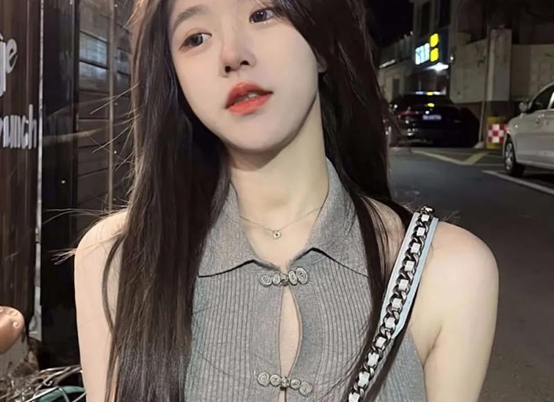 关于爱情的浪漫短句15字(浪漫爱情情话经典句子)