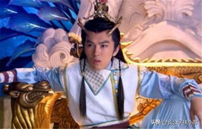 ​东海龙王三太子敖丙被哪吒打杀，为何死不封神？你看元始天尊咋说