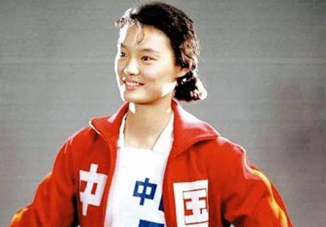 昔日女排队长令人唏嘘!退役居要职,无奈病痛不饶人,65岁换血续命